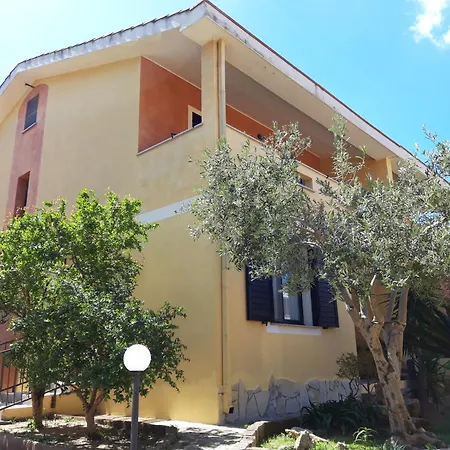 Guest house S'apposentu *